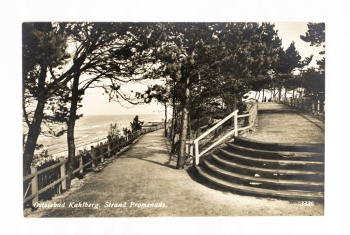 KRYNICA MORSKA - PROMENADA NARMORSKA l. 30/40