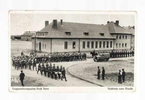 BORNE SULINOWO - KOSZARY WOJSKOWE, PRZEMARSZ ŻOŁNIERZY 1939
