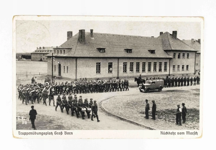 BORNE SULINOWO - KOSZARY WOJSKOWE, PRZEMARSZ ŻOŁNIERZY 1939
