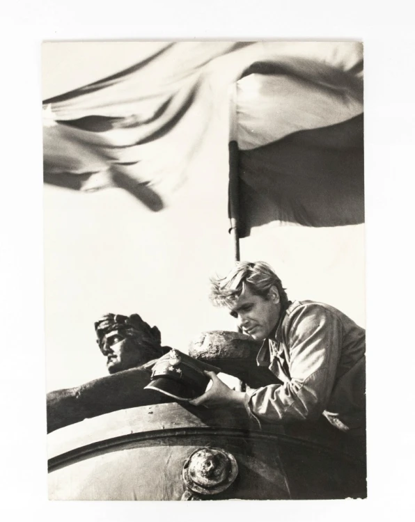 STARA POCZTÓWKA - FILM TELEWIZYJNY CZTEREJ PANCERNI I PIES l. 70