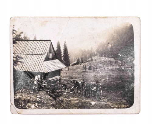 STARA FOTOGRAFIA - HARCERZE W GÓRACH, SCHRONISKO W TATRACH II RP
