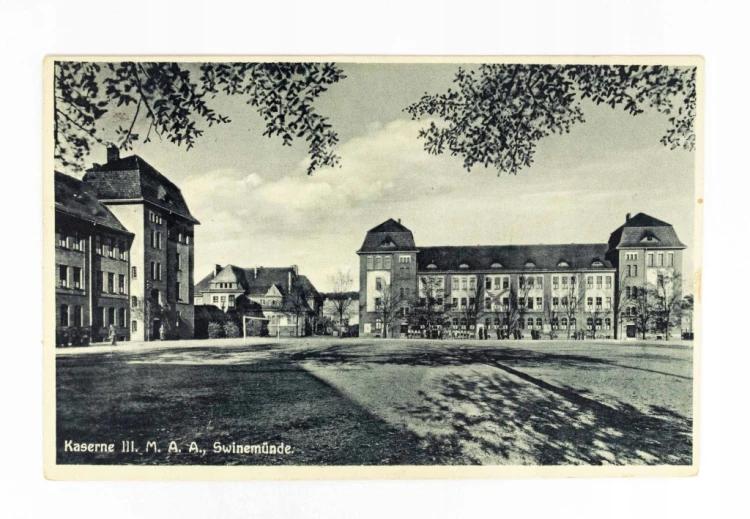 ŚWINOUJŚCIE - KOSZARY WOJSKOWE 1935