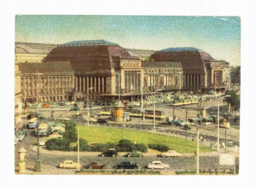 NIEMCY, LIPSK - DWORZEC KOLEJOWY, SAMOCHODY, TRAMWAJ / WARSZAWA 1967