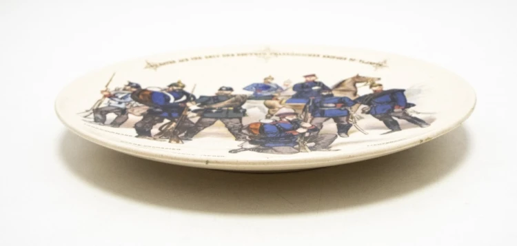 STARY CERAMICZNY TALERZ, ŻOŁNIERZE Z WOJNY FRANCUSKO-PRUSKIEJ 1870-1871