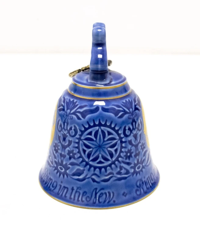 STARY PORCELANOWY DZWONEK, BAZYLIKA ŚW. PIOTRA RZYM, WŁOCHY 1975