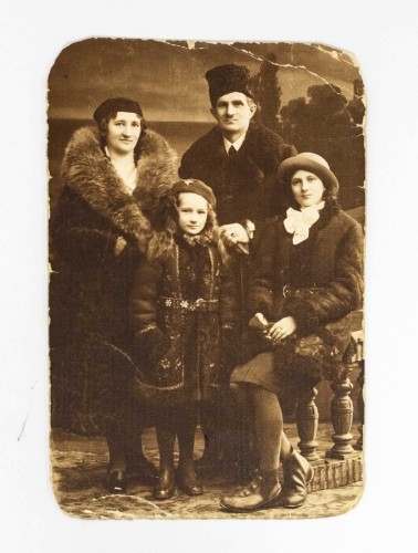 STARA FOTOGRAFIA - ZDJĘCIE RODZINNE POCZ. XX WIEKU