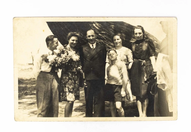 STARA FOTOGRAFIA - ZDJĘCIE RODZINNE, POZNAŃ 1941