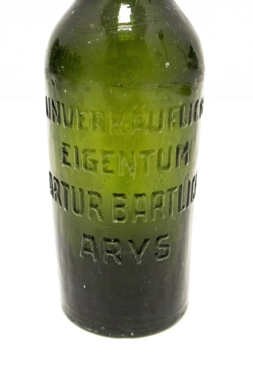 STARA BUTELKA EIGENTUM ARTUR BARTLICK, ORZYSZ