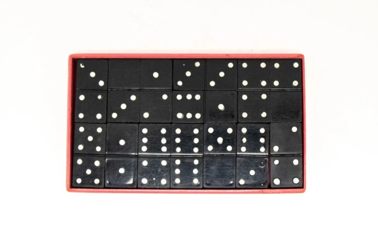 STARA GRA DOMINO PRL