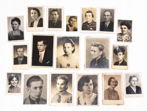 ZESTAW STARYCH FOTOGRAFII PORTRETOWYCH, POZNAŃ I OKOLICE l. 10-60 XX w.