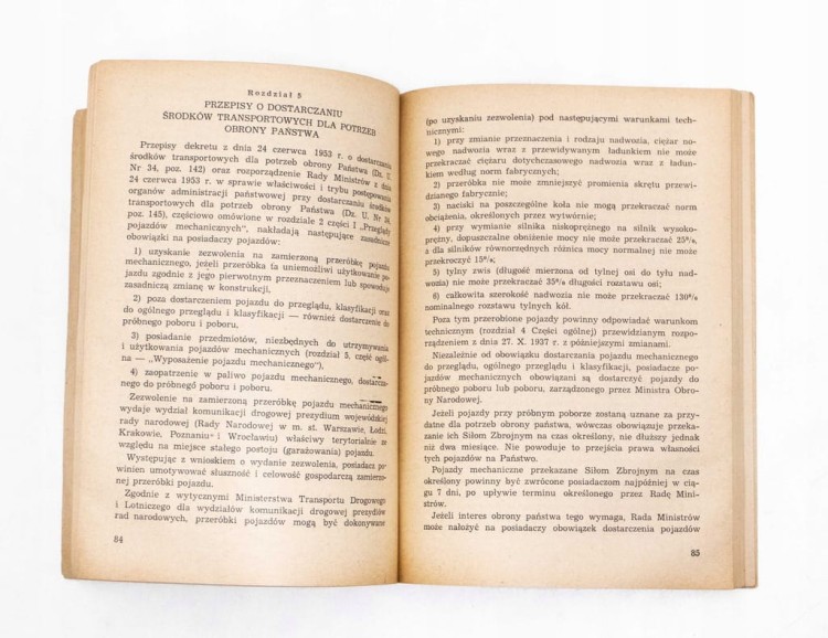 STARA KSIĄŻKA PORADNIK POSIADACZA I KOROWCY POJAZDU MECHANICZNEGO 1957