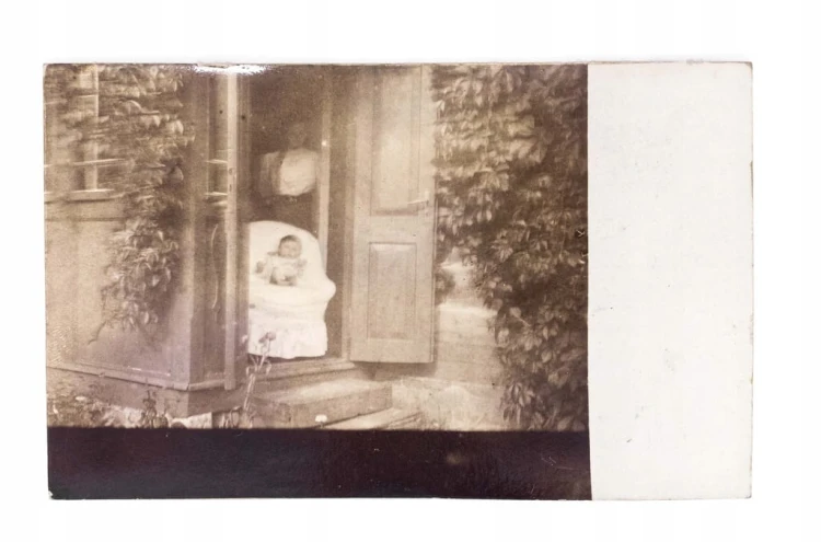 STARA FOTOGRAFIA - ZDJĘCIE RODZINNE, MAŁE DZIECKO, OPOCZNO 1907