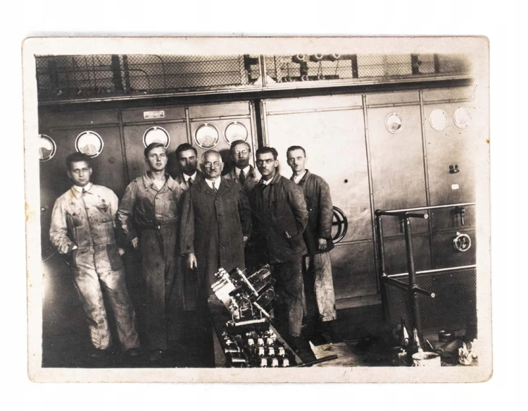 STARA FOTOGRAFIA - ZAKŁĄD PRACY, ELEKTROWNIA II RP