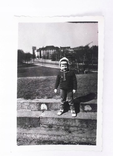 STARA FOTOGRAFIA - DZIEWCZYNKA, IZBA RZEMIEŚLNICZA, POZNAŃ l. 50/60