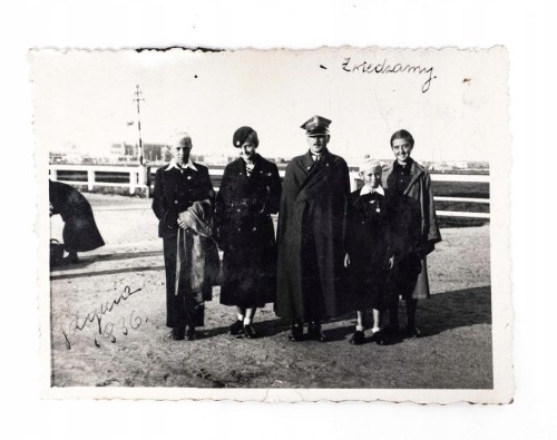 STARA FOTOGRAFIA - ZDJĘCIE RODZINNE, ŻOŁNIERZ, GDYNIA 1936