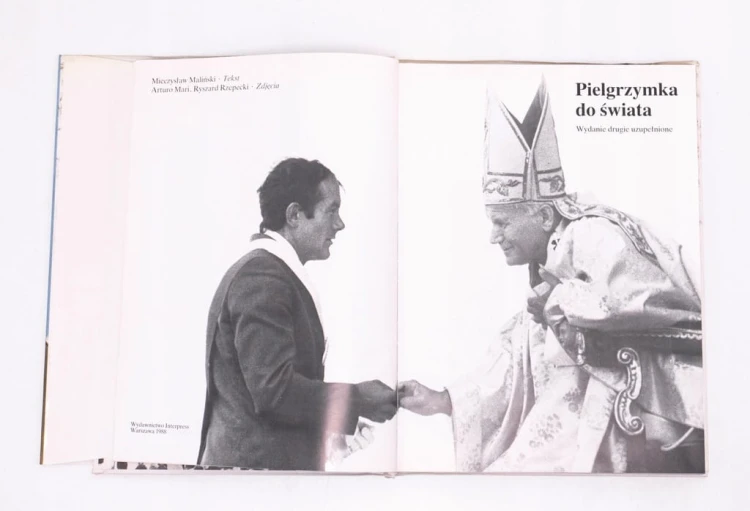 KSIĄŻKA JAN PAWEŁ II - PIELGRZYMKA DO ŚWIATA 1988