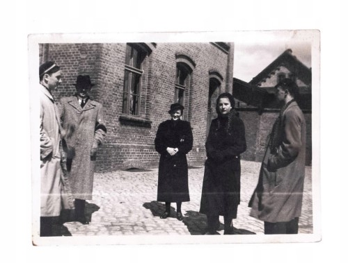 STARA FOTOGRAFIA - ZDJĘCIE RODZINNE, ROGOŻEWO / KOBYLIN 1939