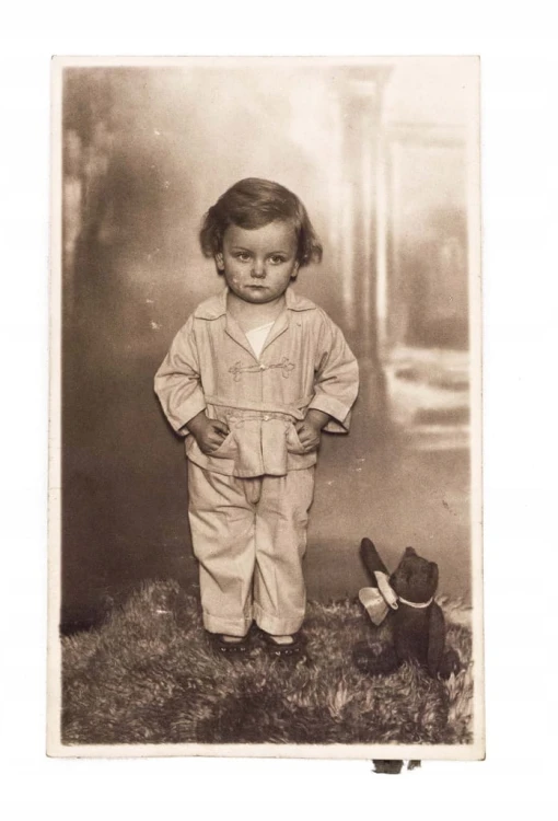 STARA FOTOGRAFIA - MAŁE DZIECKO Z MISIEM, POZNAŃ 1933