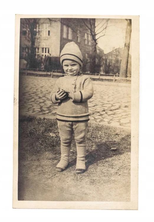 STARA FOTOGRAFIA - MAŁE DZIECKO, WAŁY LESZCZYŃSKIEGO POZNAŃ 1934