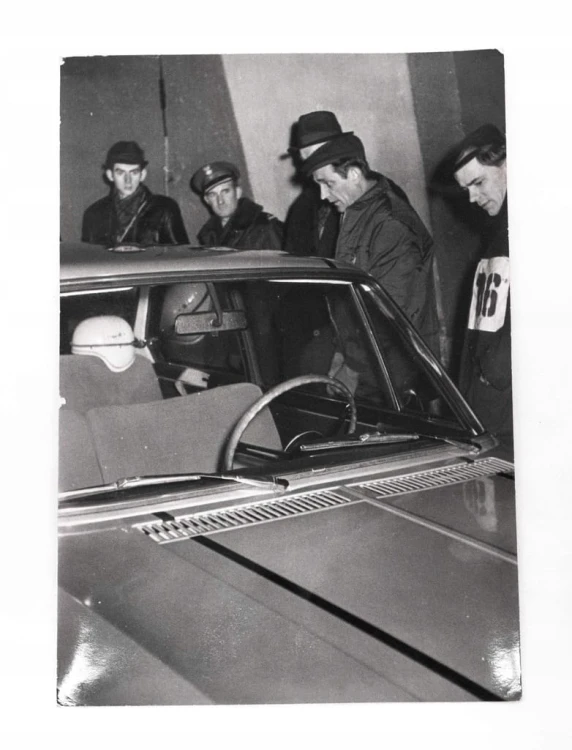 STARA FOTOGRAFIA - RAJD SAMOCHODOWY MONTE CARLO 1969, WARSZAWA
