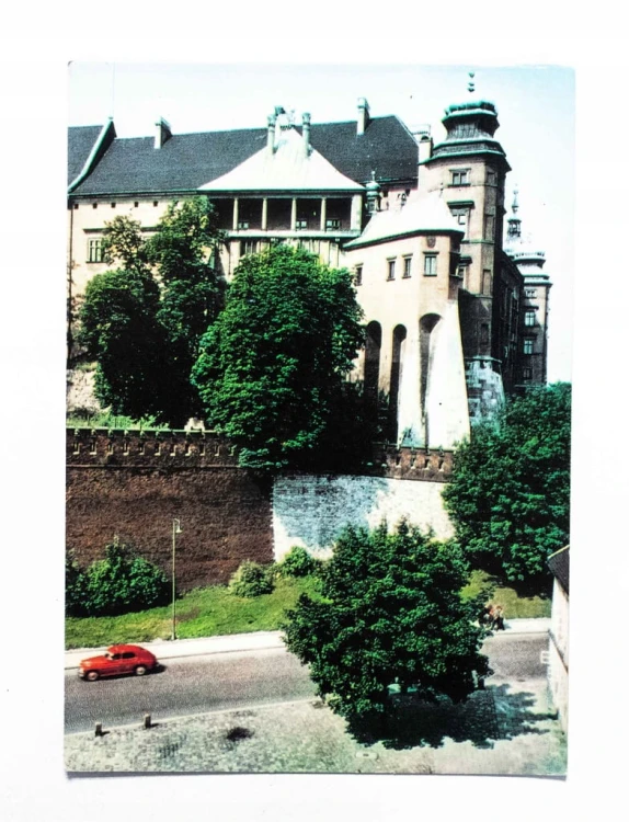 KRAKÓW - ZAMEK KRÓLEWSKI NA WAWELU, KURZA STOPKA l. 60