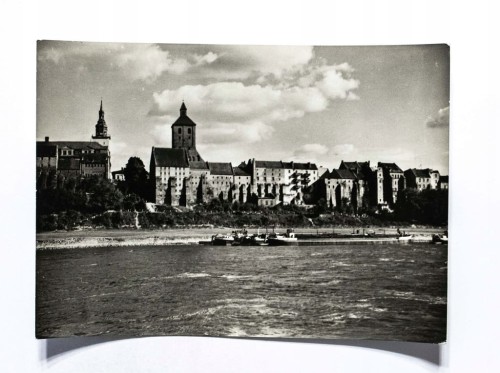 GRUDZIĄDZ - WIDOK MIASTA OD STRONY WISŁY l. 60