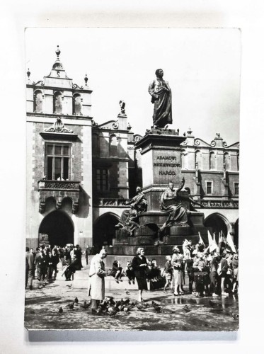KRAKÓW - RYNEK, SUKIENNICE, POMNIK ADAMA MICKIEWICZA l. 60 (1991)